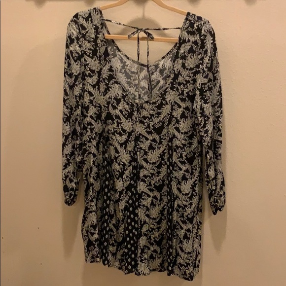 Mini flowy dress - Picture 2 of 2